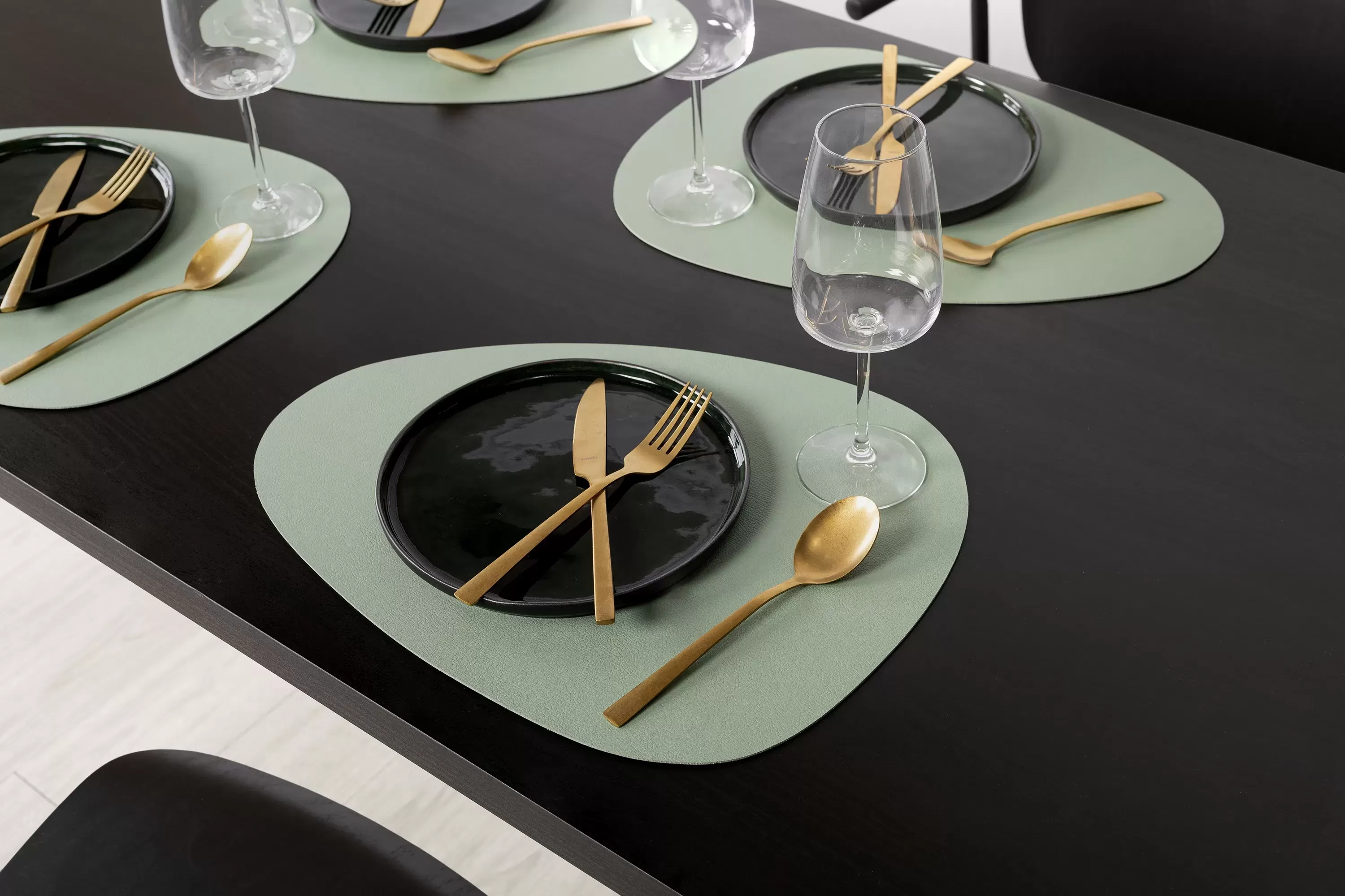ZICZAC / ジックザック TOGO（トゥゴー）Placemat Stone